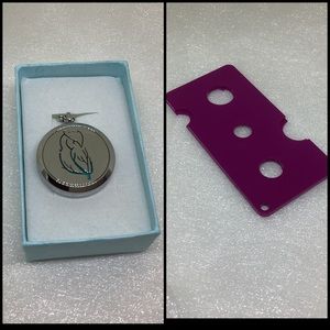 Jewelry In Bloom Necklace Owl Diffuser Comes with Essential Oil Key
